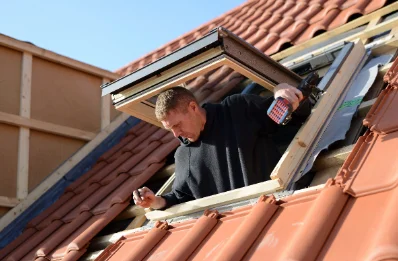 Pose de fenêtres de toit Velux à Battigny